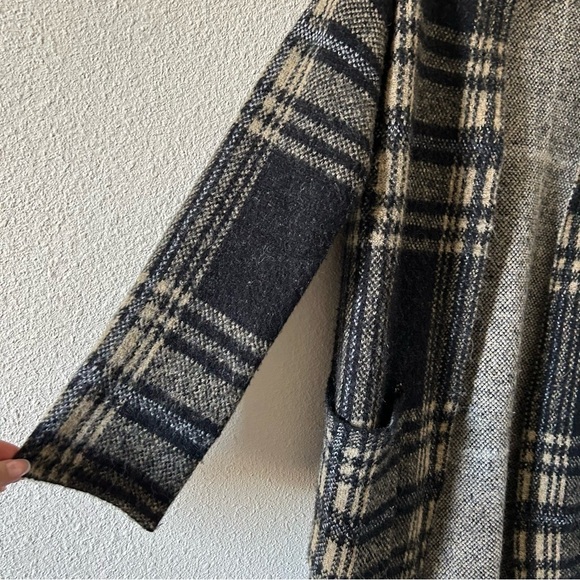 Spring & Mercer Women’s Knit Longline Cardigan Small Plaid Black Beige OpenFront - Picture 11 of 14